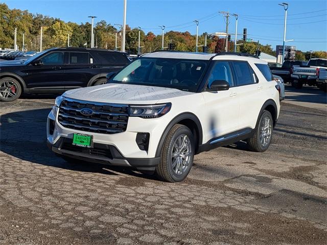 new 2025 Ford Explorer car, priced at $45,601