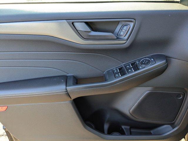 new 2025 Ford Escape car, priced at $25,858