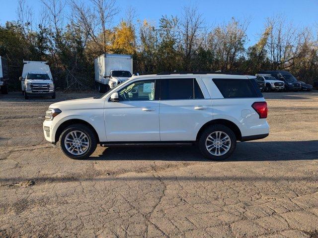 new 2024 Ford Expedition car, priced at $63,698
