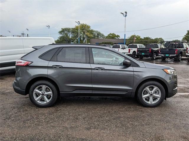 new 2024 Ford Edge car, priced at $33,369