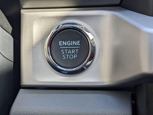new 2025 Ford F-250 car, priced at $77,760