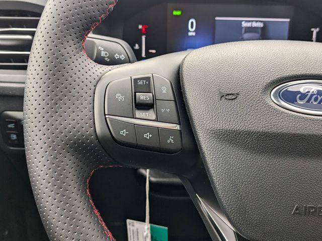 new 2025 Ford Escape car, priced at $30,542