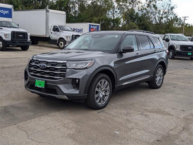 new 2025 Ford Explorer car, priced at $44,702