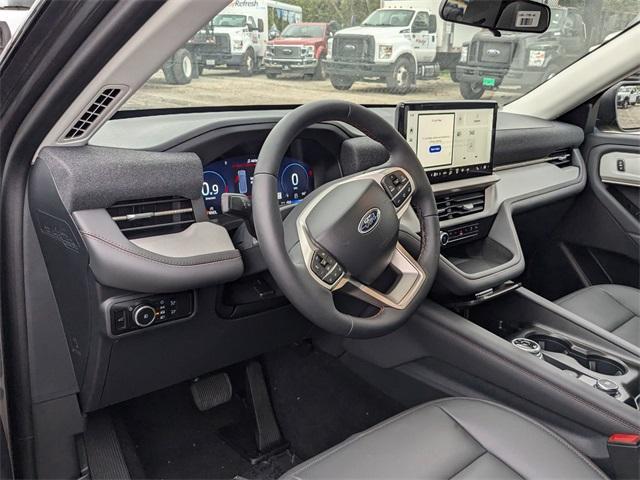 new 2025 Ford Explorer car, priced at $44,702