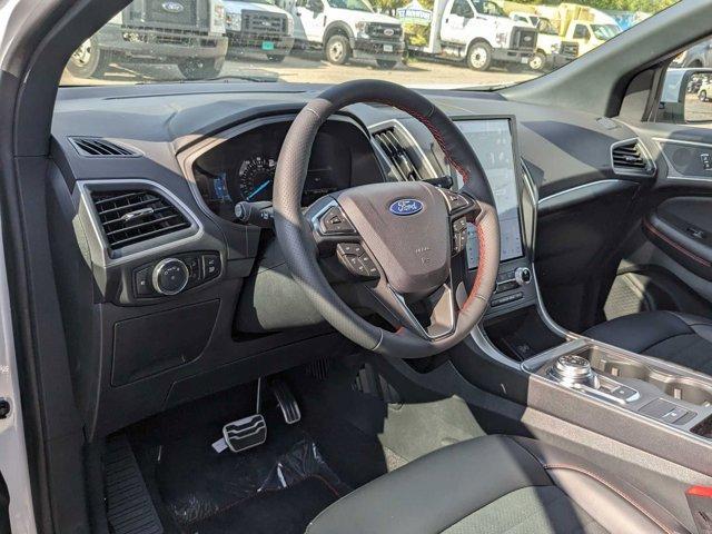 new 2024 Ford Edge car, priced at $39,577