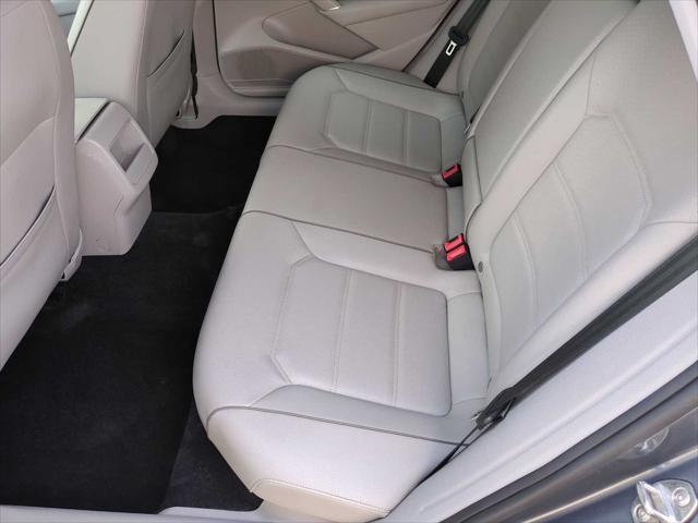 used 2018 Volkswagen Passat car