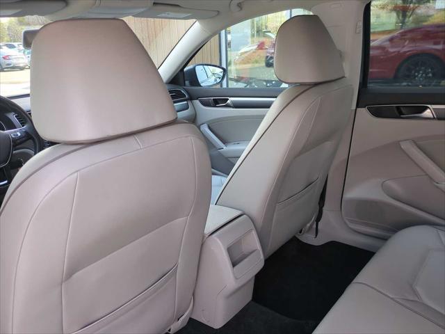 used 2018 Volkswagen Passat car