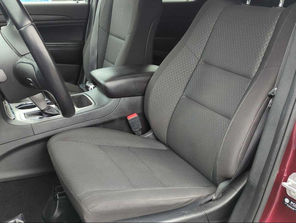 used 2021 Jeep Grand Cherokee car, priced at $19,694
