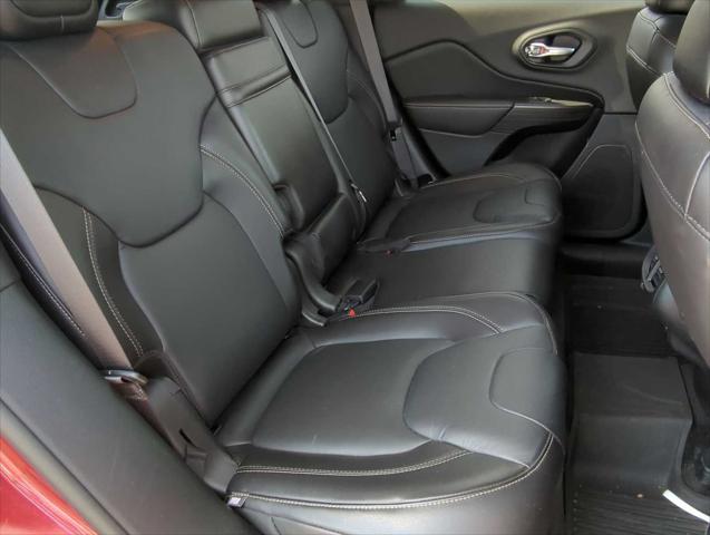 used 2016 Jeep Cherokee car