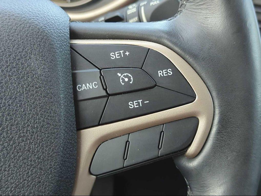 used 2016 Jeep Cherokee car, priced at $12,791