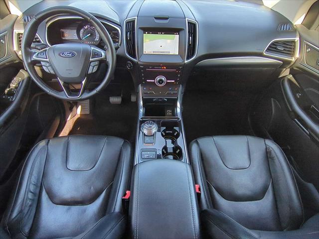used 2019 Ford Edge car