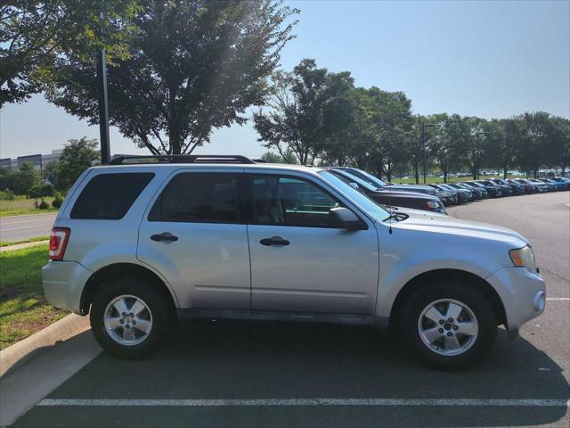 used 2010 Ford Escape car, priced at $3,890