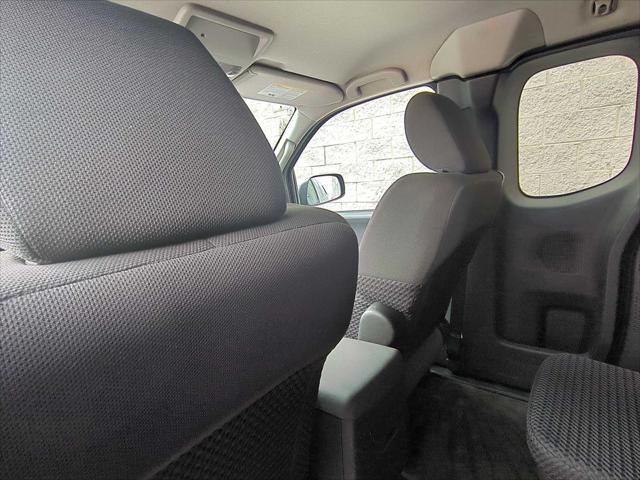 used 2012 Nissan Frontier car