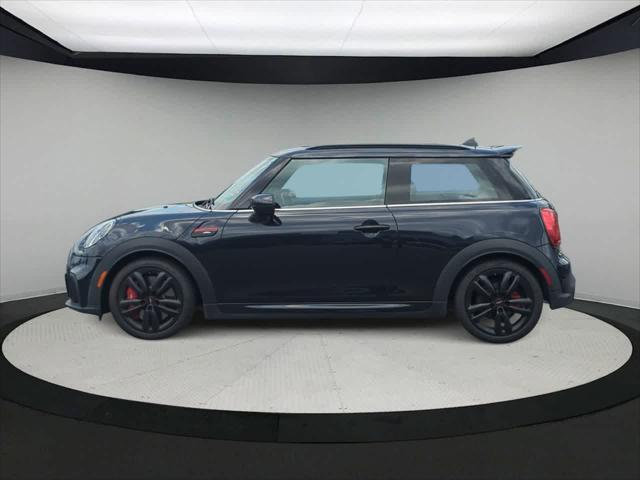 used 2022 MINI Hardtop car, priced at $27,314