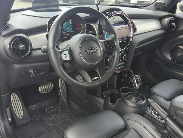 used 2022 MINI Hardtop car, priced at $27,314