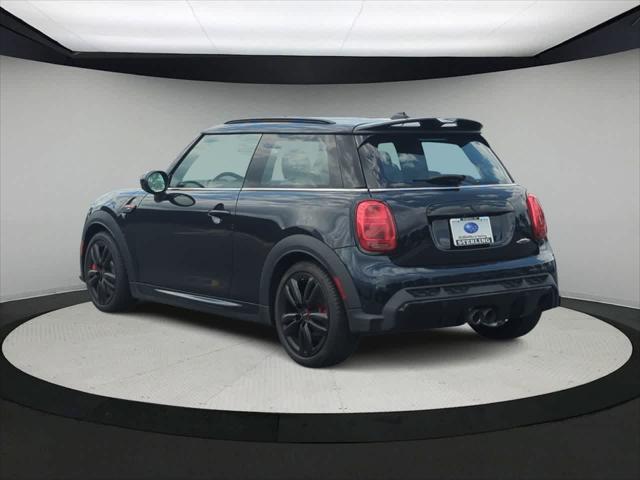 used 2022 MINI Hardtop car, priced at $27,314