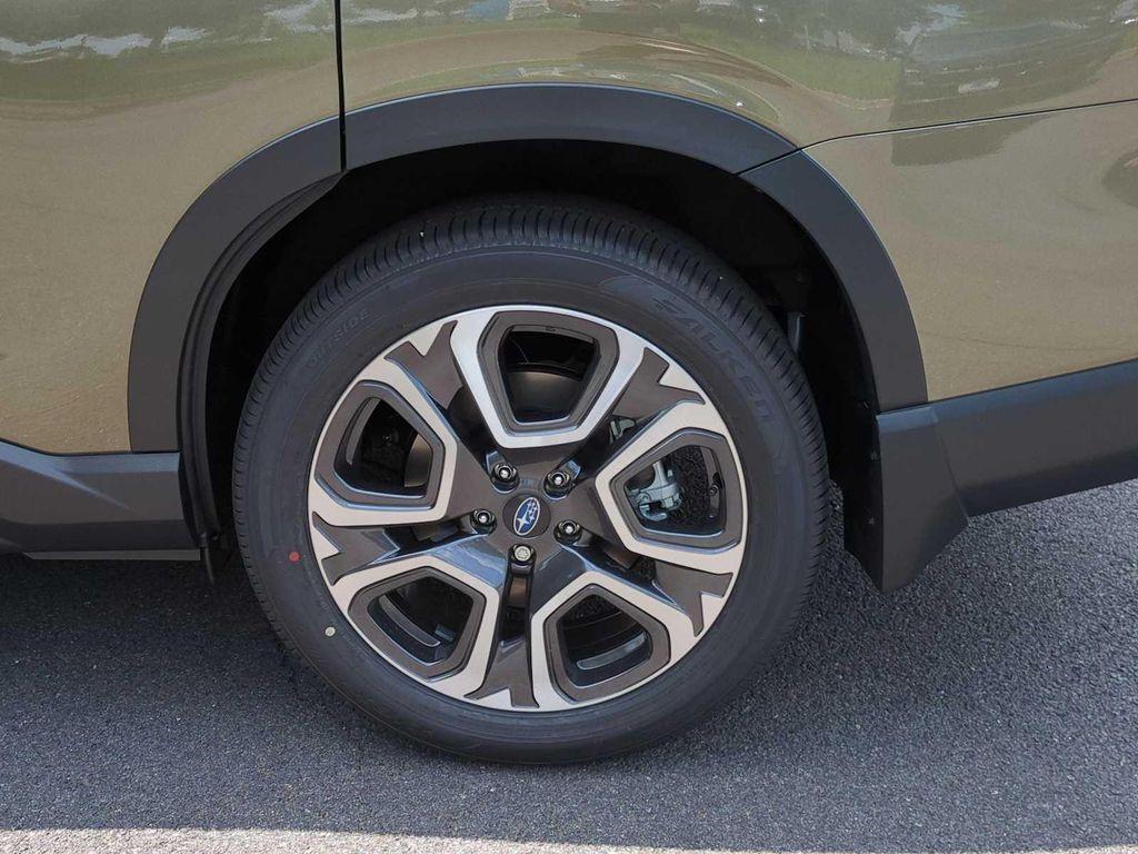 new 2025 Subaru Ascent car, priced at $46,921