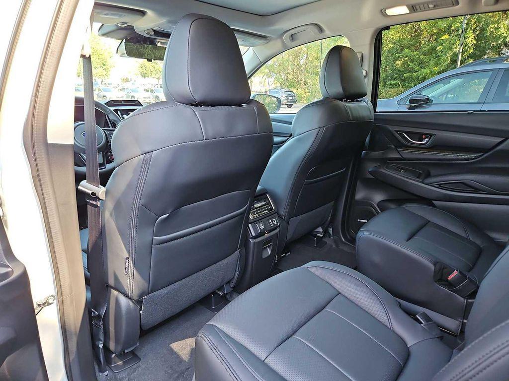 new 2025 Subaru Ascent car, priced at $49,925