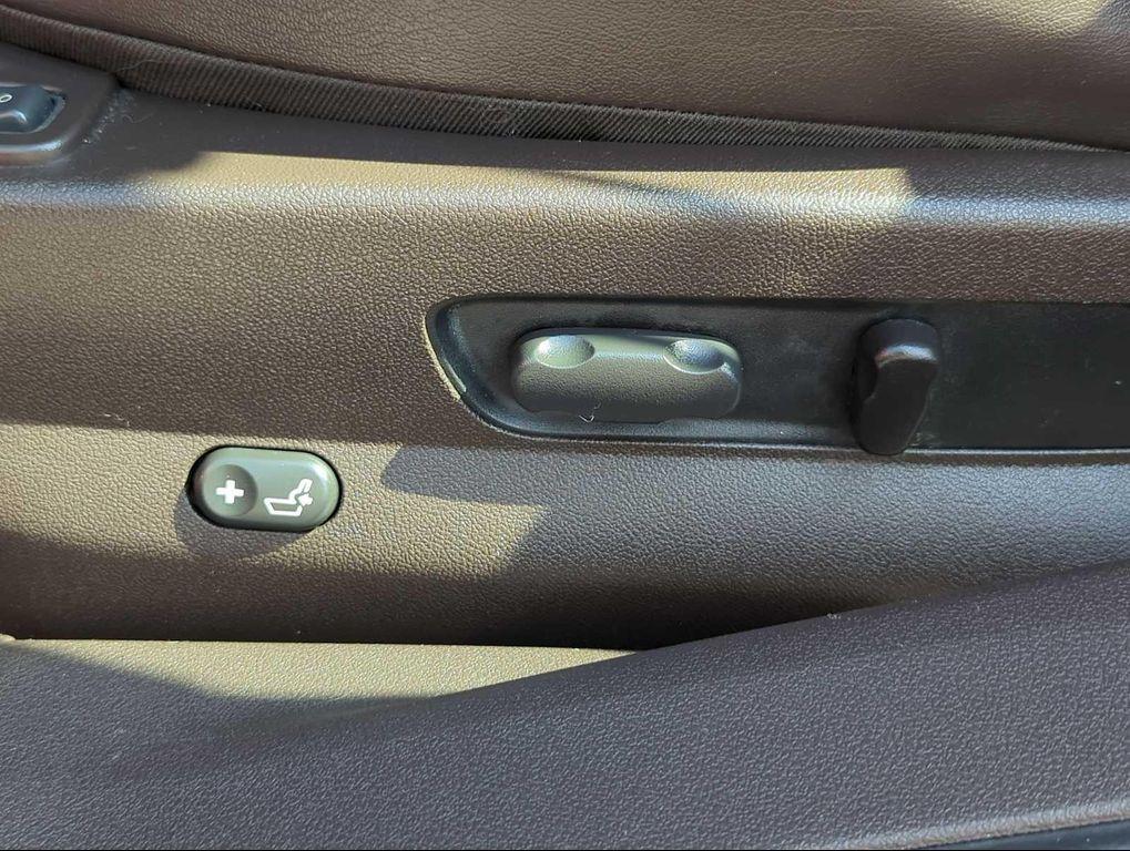 used 2011 Chevrolet Malibu car, priced at $5,432