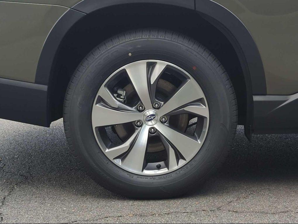 new 2025 Subaru Ascent car, priced at $39,616
