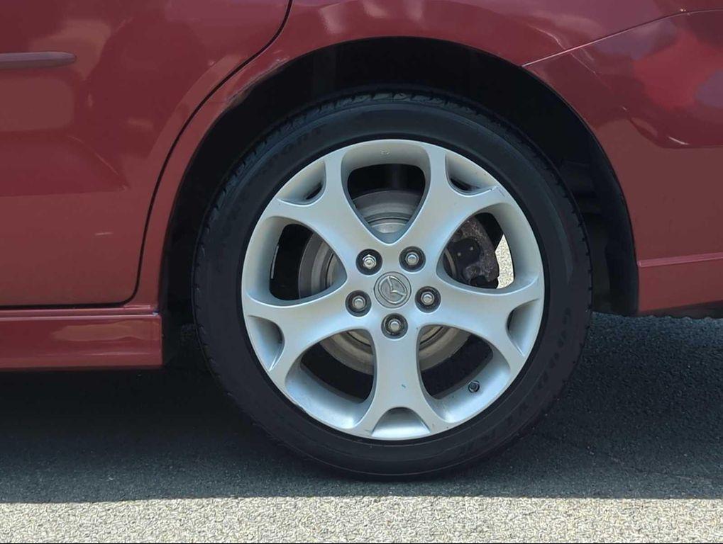 used 2009 Mazda Mazda5 car, priced at $2,997