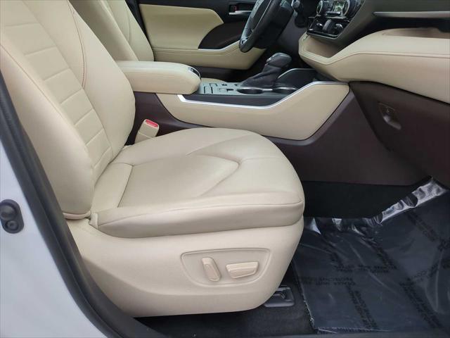 used 2020 Toyota Highlander car