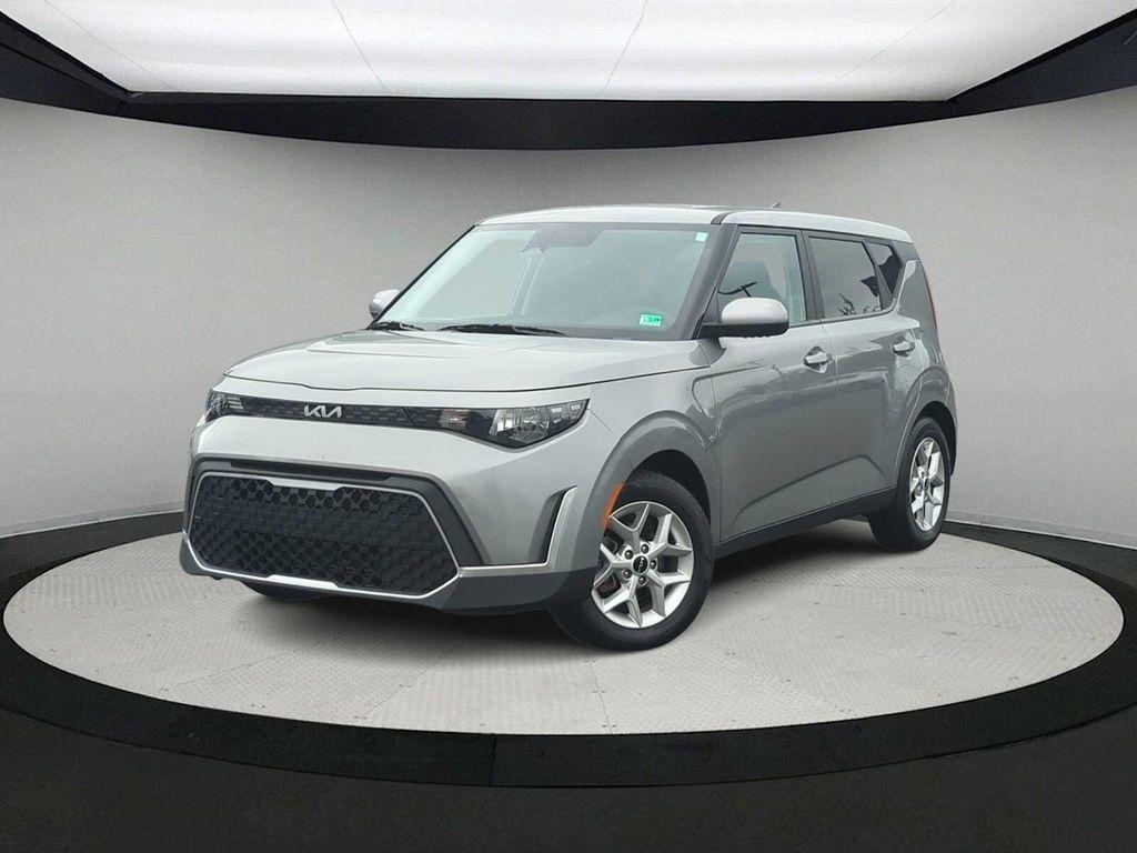 used 2023 Kia Soul car, priced at $16,995