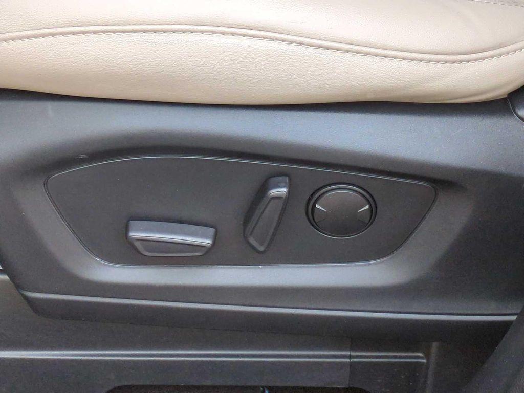 used 2023 Ford Explorer car, priced at $29,098