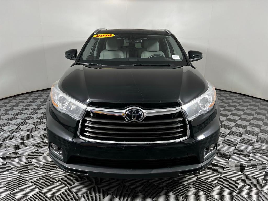 used 2016 Toyota Highlander car, priced at $21,836