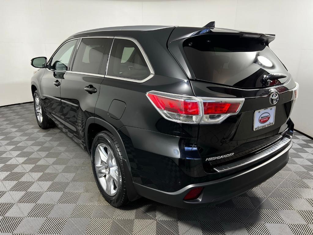 used 2016 Toyota Highlander car, priced at $21,836