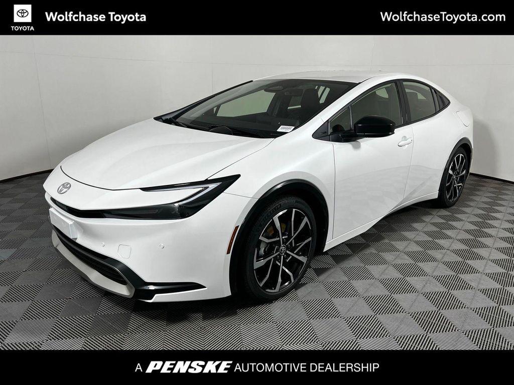 new 2026 Toyota Prius Plug-In Hybrid car, priced at $40,627