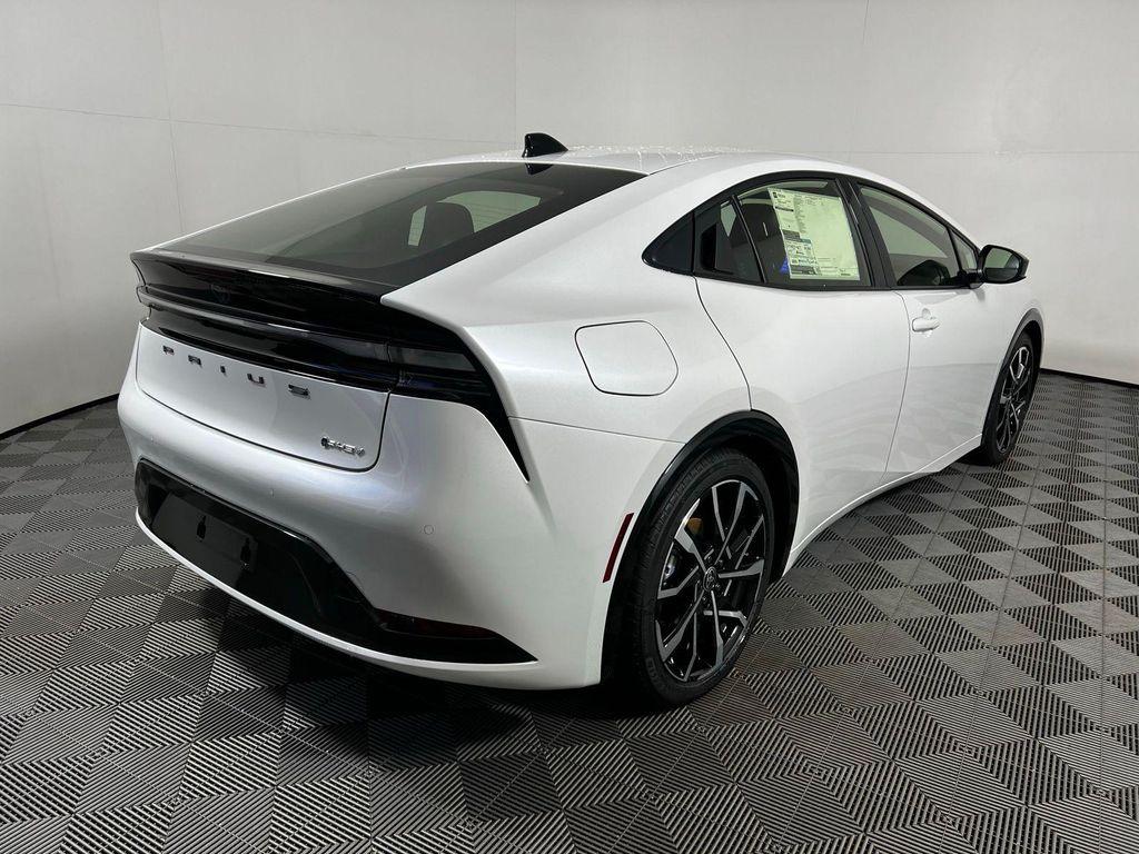 new 2026 Toyota Prius Plug-In Hybrid car, priced at $40,627