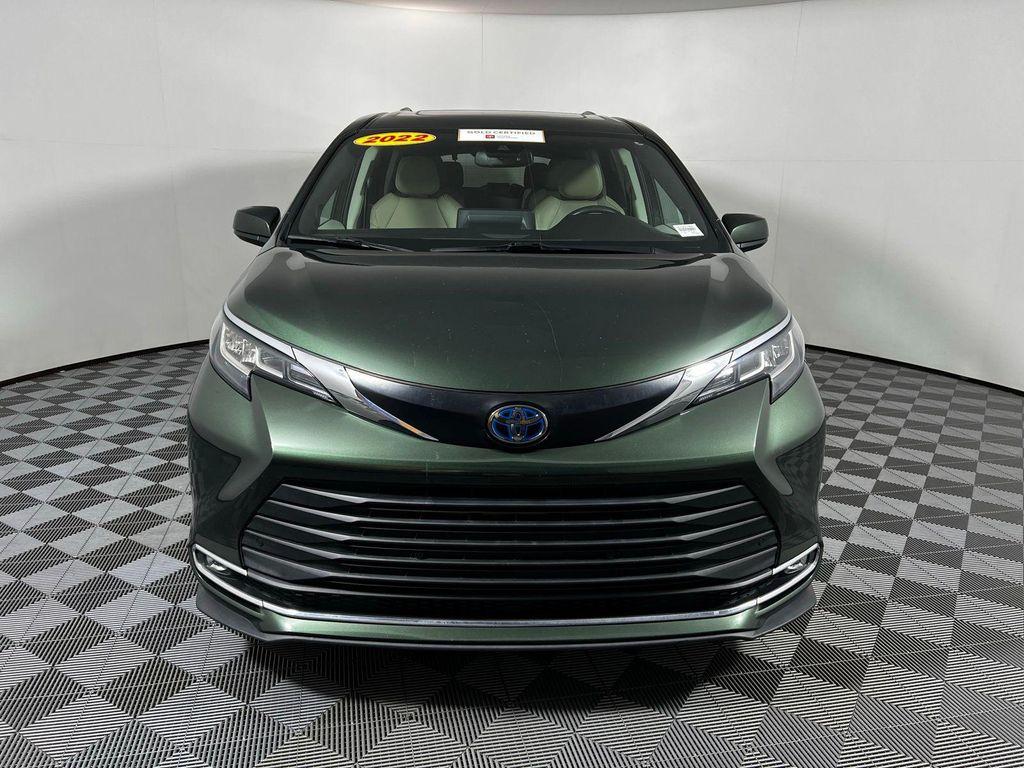 used 2022 Toyota Sienna car, priced at $35,658