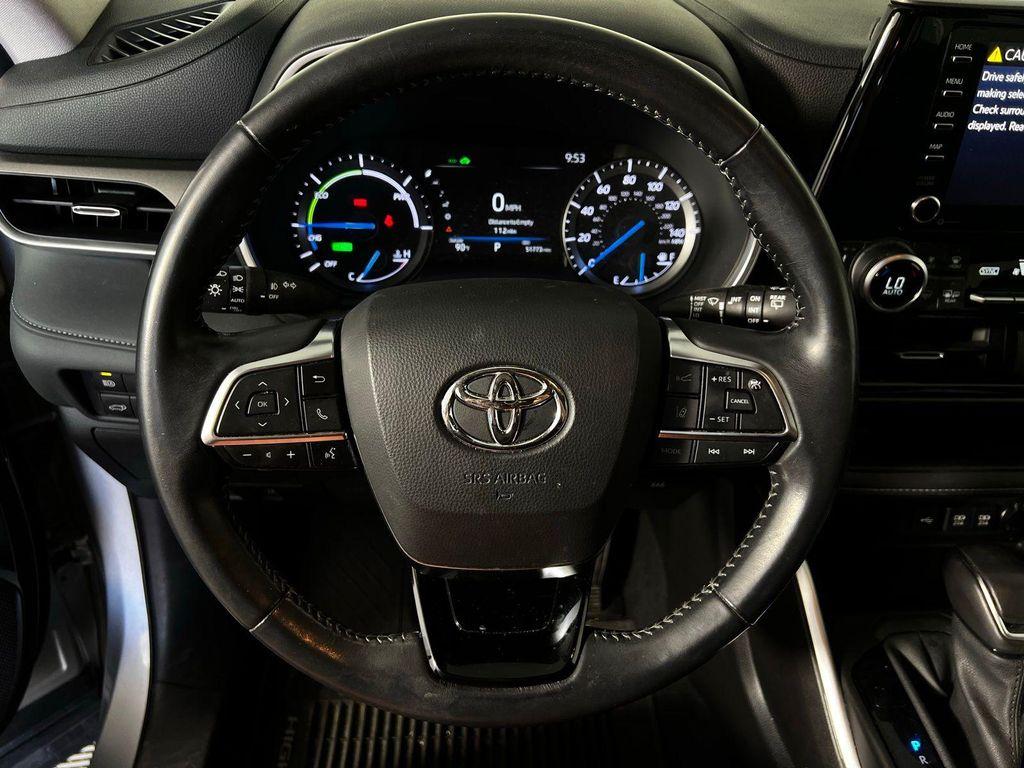 used 2021 Toyota Highlander Hybrid car, priced at $33,531