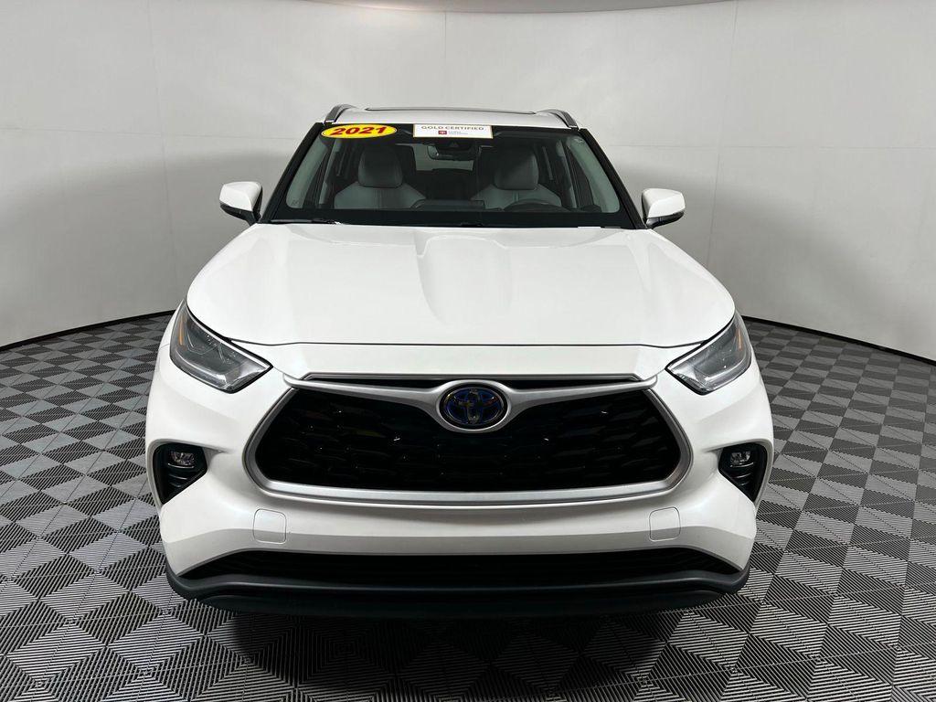 used 2021 Toyota Highlander Hybrid car, priced at $32,169
