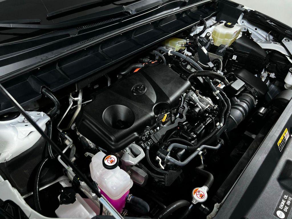 used 2021 Toyota Highlander Hybrid car, priced at $32,169