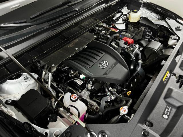 used 2023 Toyota Highlander car, priced at $45,104