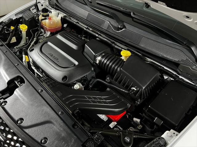 used 2022 Chrysler Pacifica car, priced at $28,002