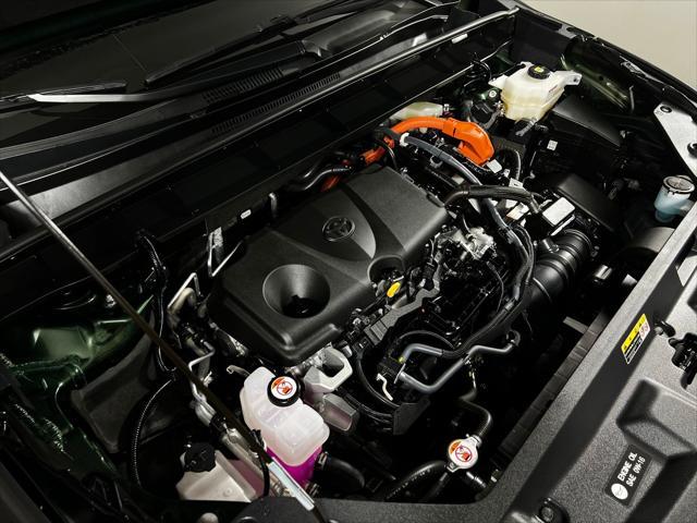 used 2023 Toyota Highlander Hybrid car, priced at $44,613