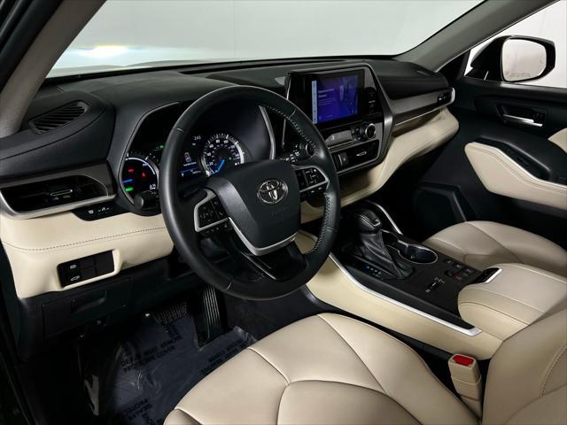 used 2023 Toyota Highlander Hybrid car, priced at $44,613