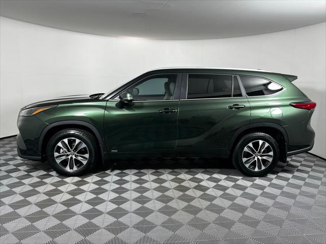 used 2023 Toyota Highlander Hybrid car, priced at $44,613