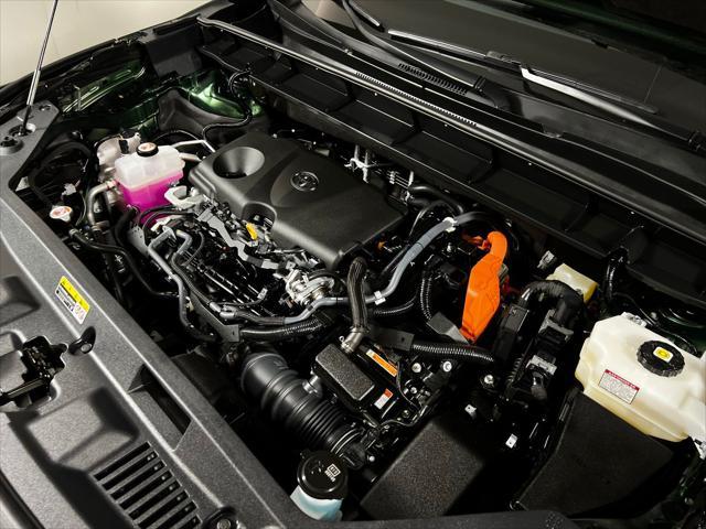 used 2023 Toyota Highlander Hybrid car, priced at $44,613
