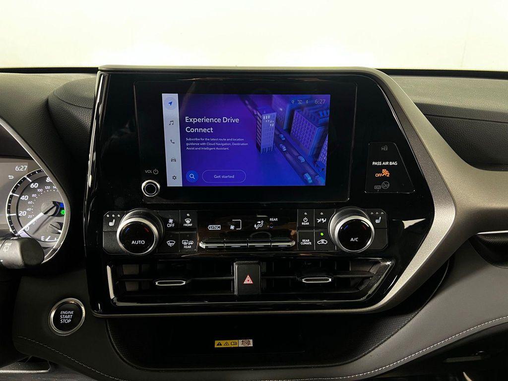 used 2024 Toyota Highlander car, priced at $36,883