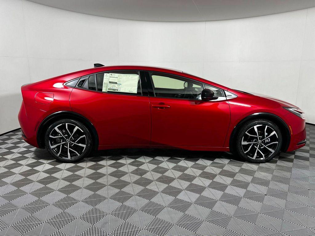 new 2026 Toyota Prius Plug-In Hybrid car, priced at $40,627