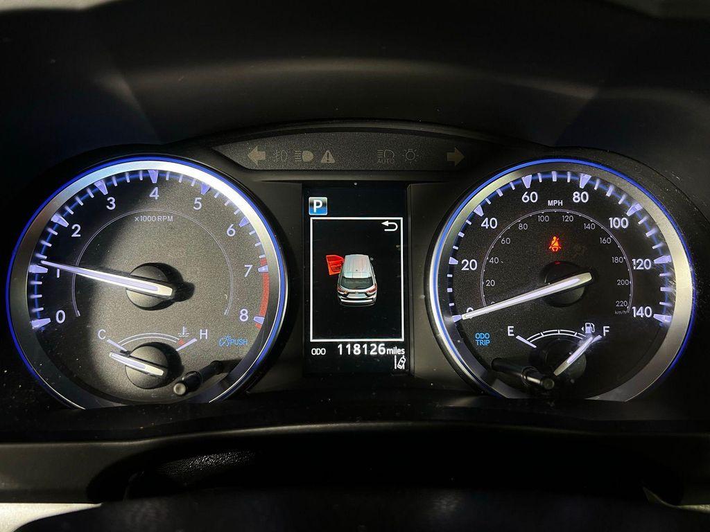 used 2019 Toyota Highlander car, priced at $22,290