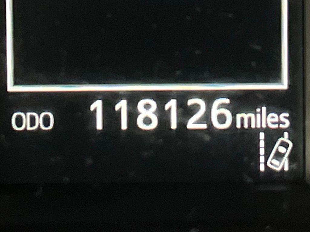 used 2019 Toyota Highlander car, priced at $22,290