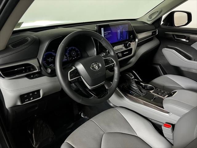 used 2024 Toyota Highlander Hybrid car, priced at $54,664