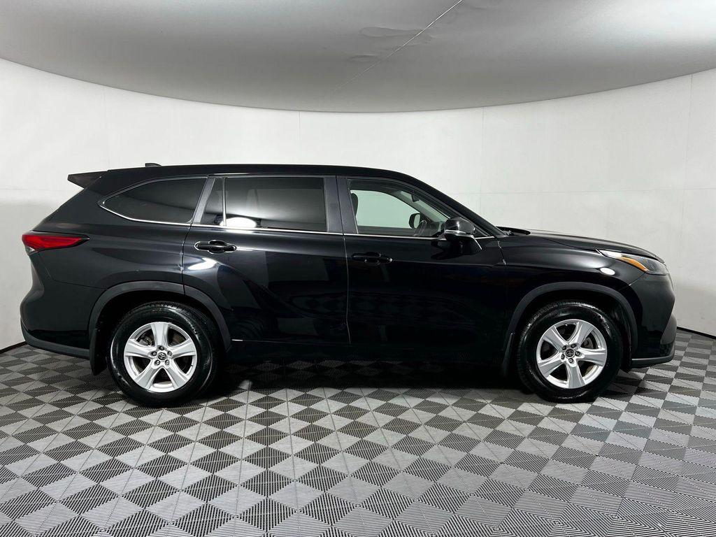 used 2023 Toyota Highlander car, priced at $32,361