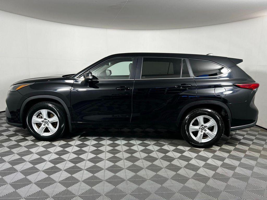 used 2023 Toyota Highlander car, priced at $32,361