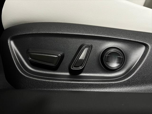 new 2025 Toyota Prius car, priced at $39,844